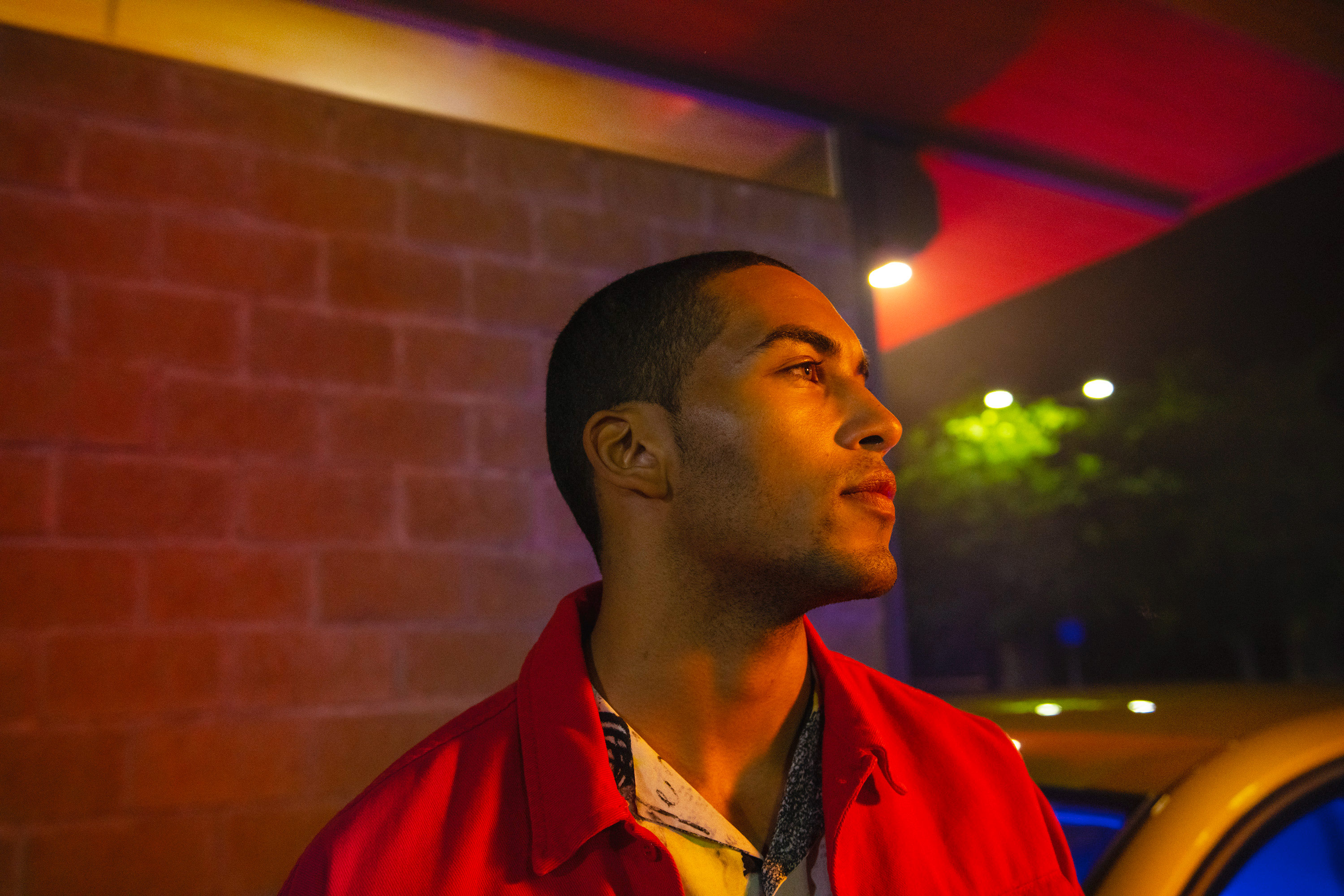 Kai-Uwe Gundlach - VW Golf Date Night