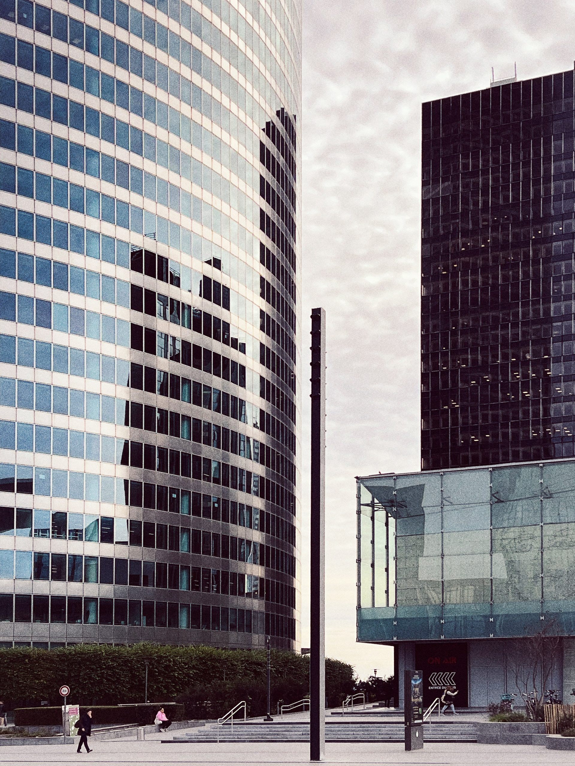 Kai-Uwe Gundlach - La Defense